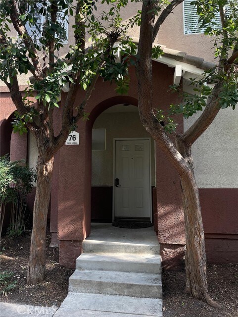 Primary Photo - 76 Santa Barbara Ct