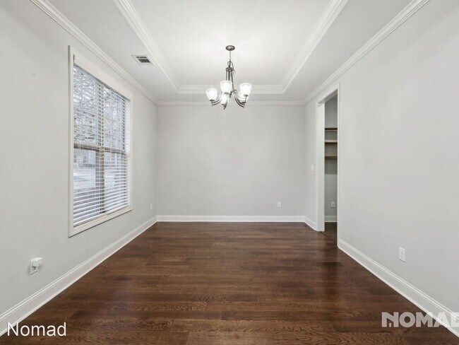 Building Photo - 4 br, 4 bath House - 761 Park Manor Dr Se