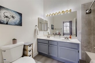 Building Photo - 8301 Boseck Dr