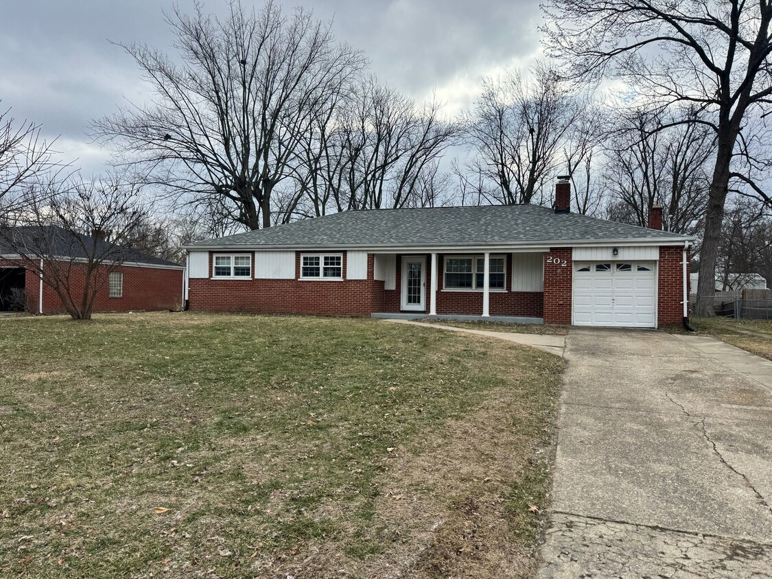Photo - 202 Furbee Dr (Mason, OH)