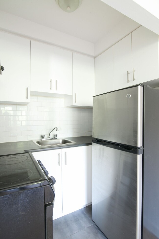 Photo du bâtiment - 760 Av. Galt