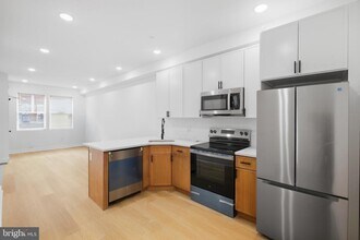 Building Photo - 2506 N 12th St