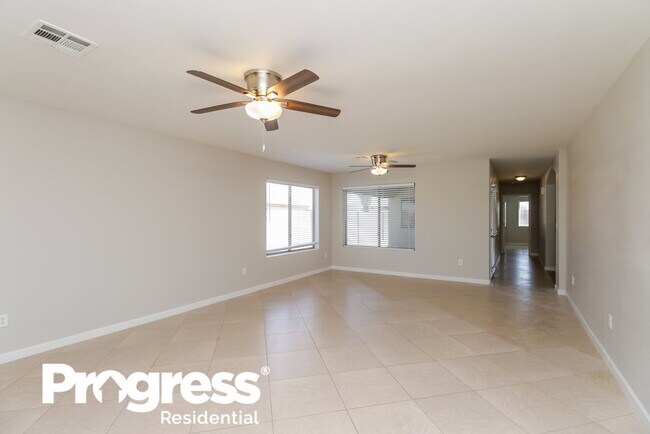 Foto del edificio - 7231 S 2nd Ln