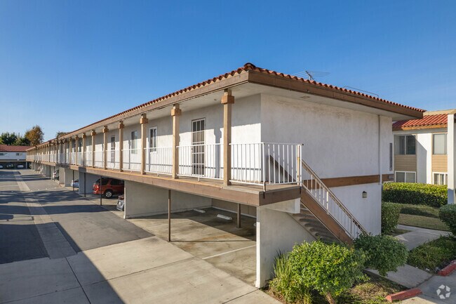 Foto del edificio - 2511 W Sunflower Ave