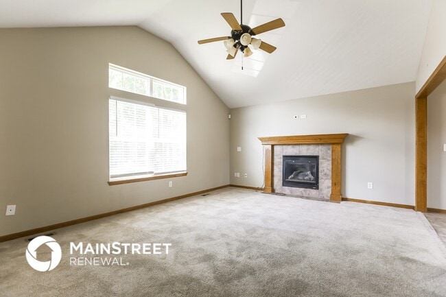 Building Photo - 12210 E 56th Terrace