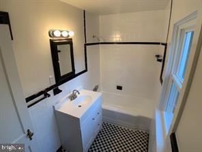 Foto del edificio - 10722 Spruce St