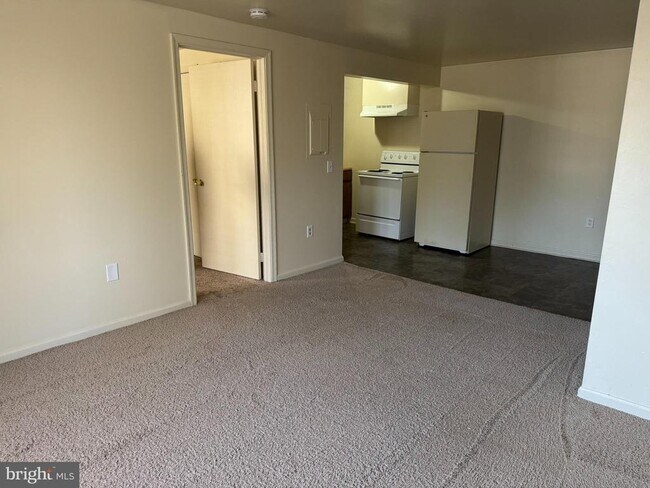 Foto del edificio - 109 S Bentz St