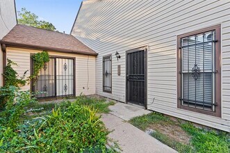 Building Photo - 1507 Gailbrook Ln