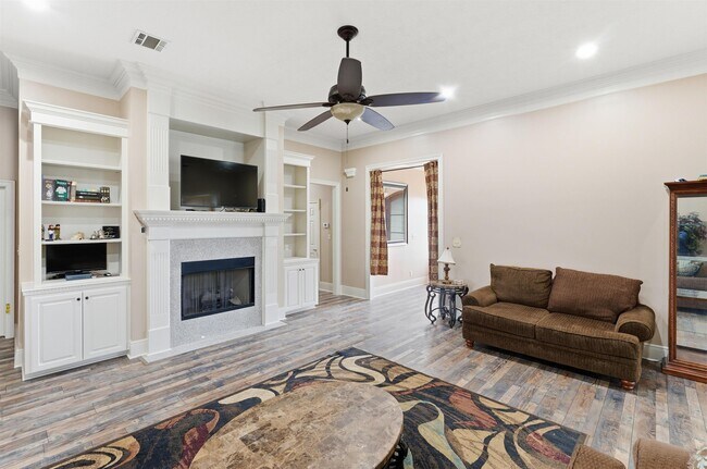 Foto del edificio - 1782 N Gabriel Square