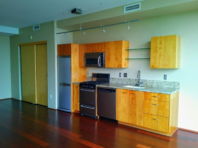 Foto del edificio - 1221 SW 10th Ave