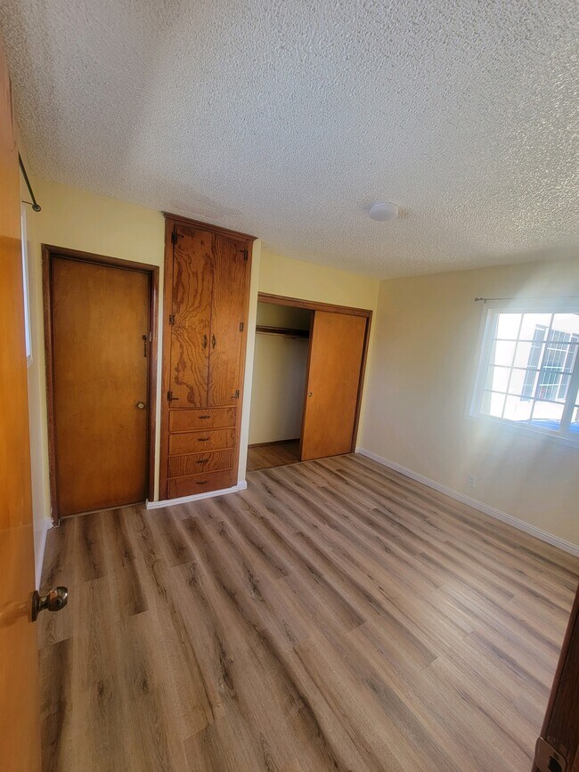 Building Photo - 8985 San Juan Ave