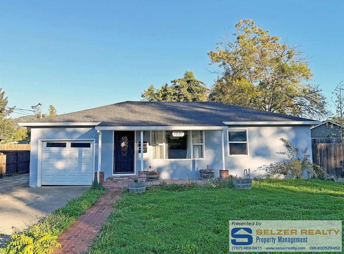 Foto principal - 1521-1523 Talmage Ct