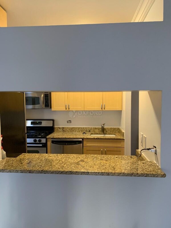 Building Photo - 235 W 48th St