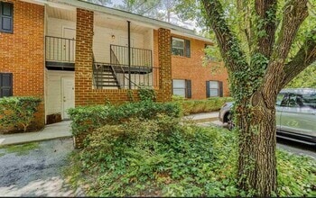 Building Photo - 3921 Overbrook Dr