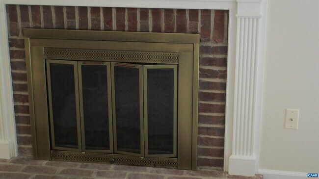 Building Photo - 1675 Ravens Pl