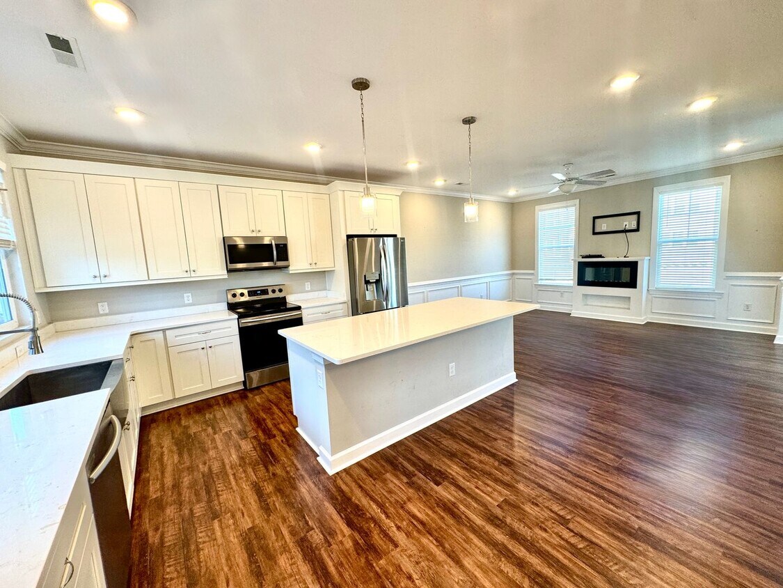 Experience Modern Coastal Living! - Experience Modern Coastal Living!