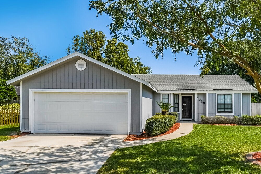 Foto principal - 9613 Villiers Dr N