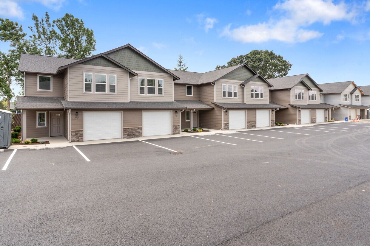 Foto principal - 960 SW 21st St