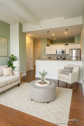 Building Photo - 266 Pearl St