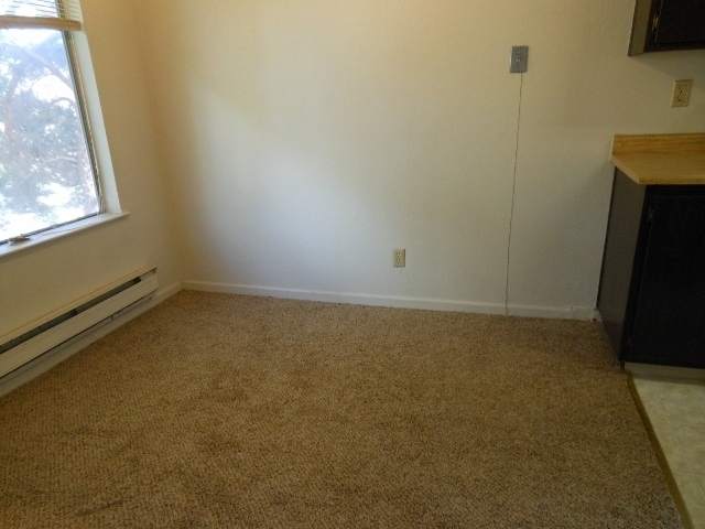 Building Photo - 369
