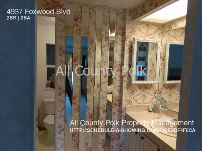 Building Photo - 4937 Foxwood Blvd