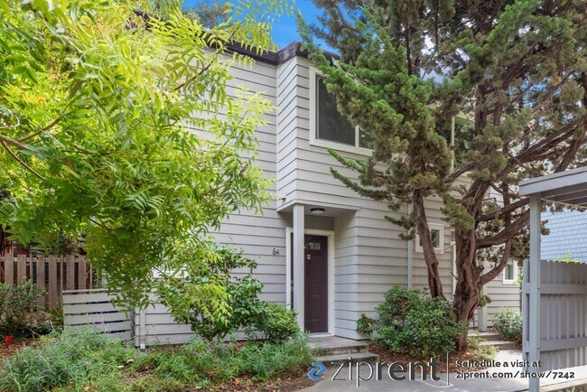 Building Photo - 84 Emery Bay Dr