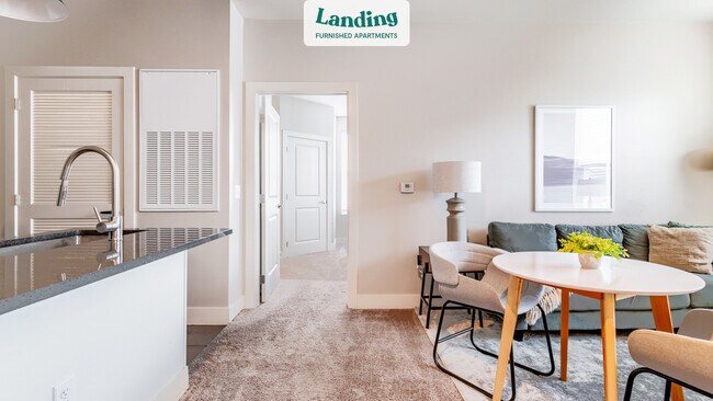 Building Photo - 625 Riverside Dr