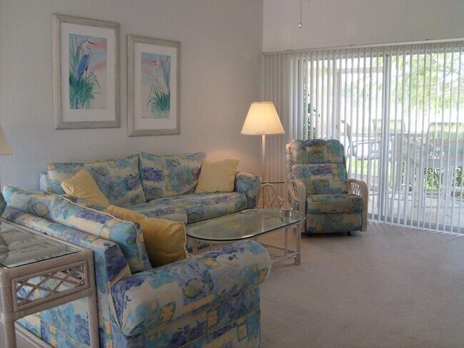 Foto del edificio - 6566 Fairway Gardens Dr