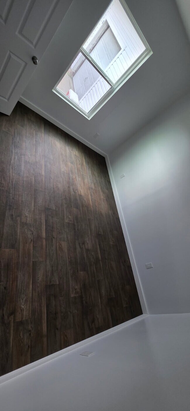 Building Photo - 3 Pacific Cir