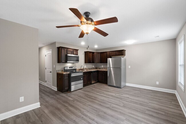 Foto del edificio - 1720 Manning Dr