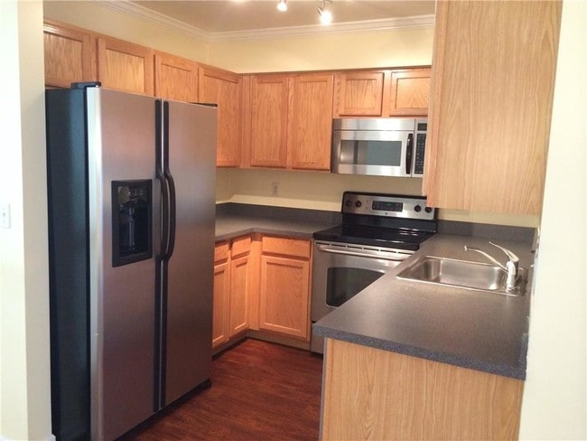 Building Photo - 23 Georgetown Ct