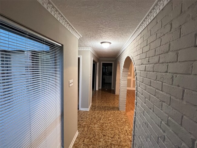 Foto del edificio - 15219 Paladora Dr