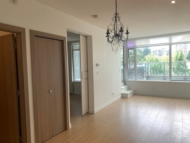 Building Photo - 505-6538 Nelson Avenue