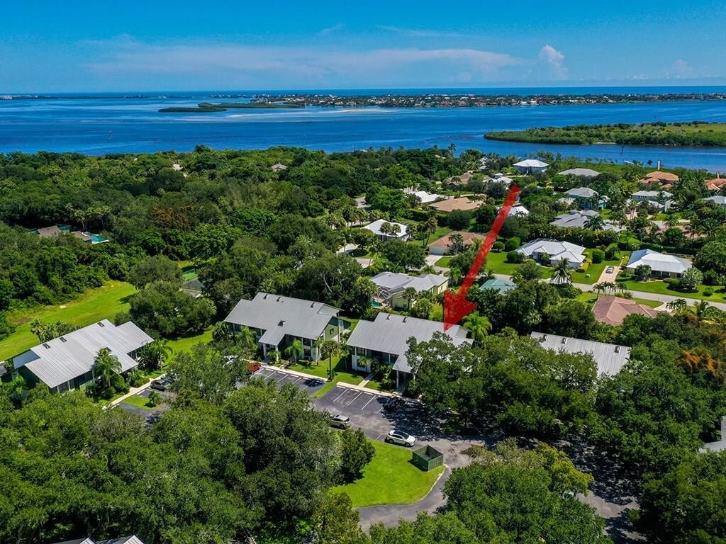 Foto principal - 5270 SE Seascape Way