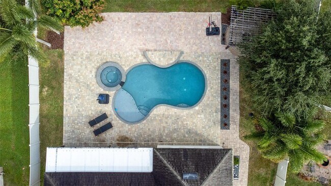 Foto del edificio - 4306 Old Sycamore Loop