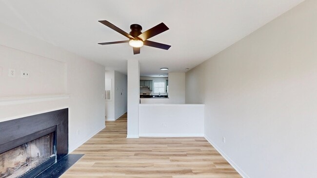 Foto del edificio - 525 Olmsted Park Pl