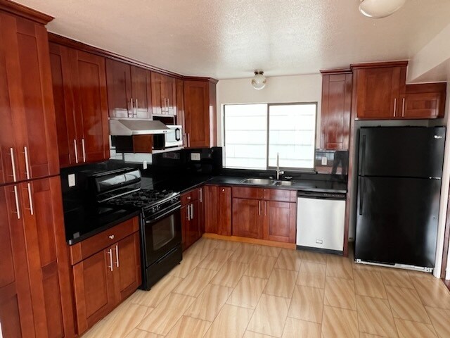 Foto del edificio - 1470 12th Ave