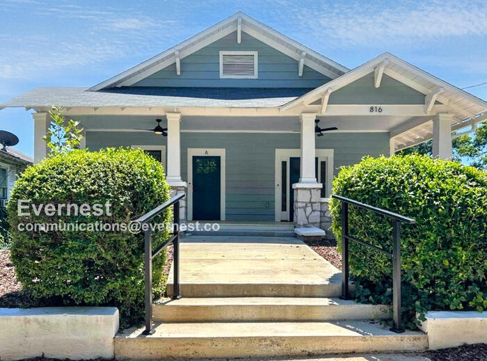 Foto principal - 816 Brookline St SW