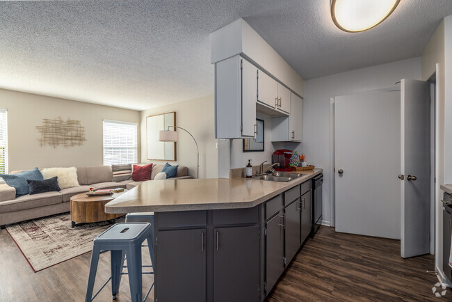 Opal 1BD 1BA - Kitchen - ReNew Chesterfield