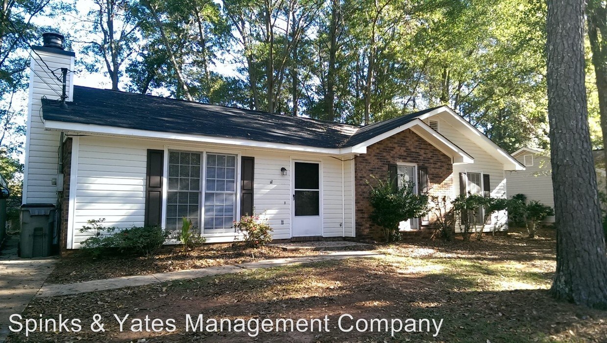 Foto principal - 3 br, 2 bath House - 228 Hearthstone Drive
