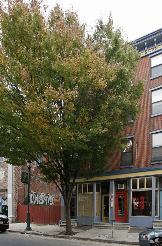 Building Photo - 1538 South St