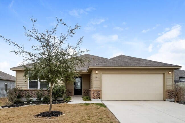 Foto del edificio - 123 Fabarm Ln