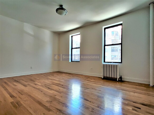 Building Photo - 615 Fort Washington Ave