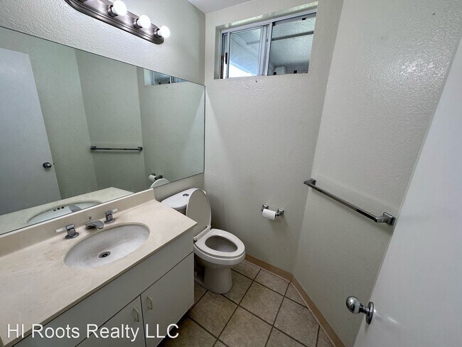 Building Photo - 3 br, 2.5 bath House - 91-953 Waimomona Pl.