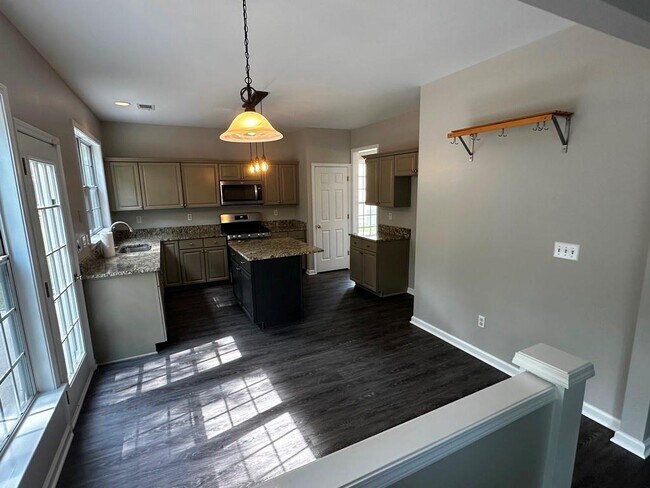 Foto del edificio - 6345 Turfway Dr