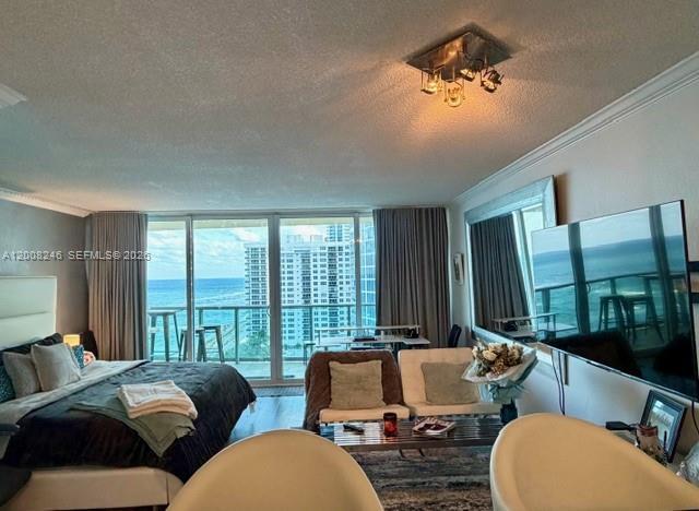 Building Photo - 2501 S Ocean Dr
