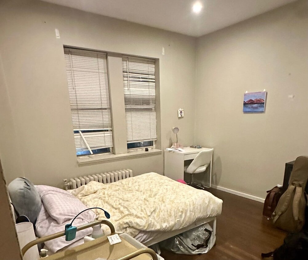 Charming 2 Bedroom- - Charming 2 Bedroom-