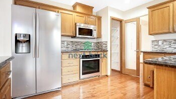 Foto del edificio - 4 Bed and 2.5 Bath Single-family Home is Available for Rent