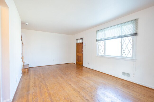 Foto del edificio - Lovely 3 BR/2.5 BA EOG Townhome in Temple ...