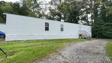 Building Photo - 9765 Old Mill Rd